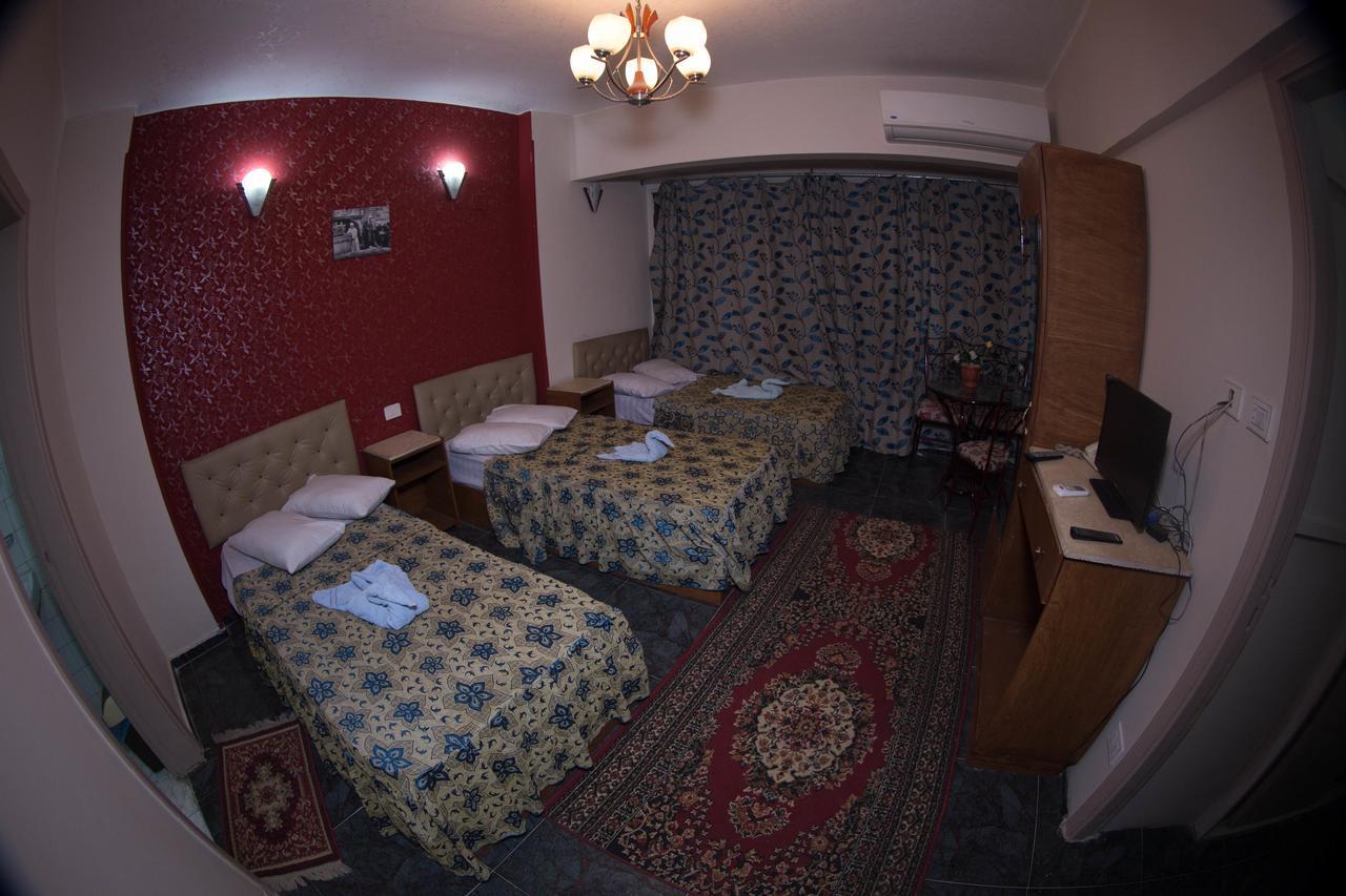 New Marina Hostel القاهرة المظهر الخارجي الصورة